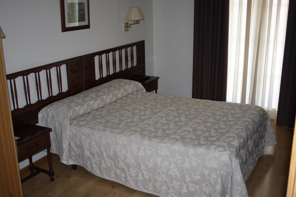 Hotel Mar De Aragon Caspe Kültér fotó